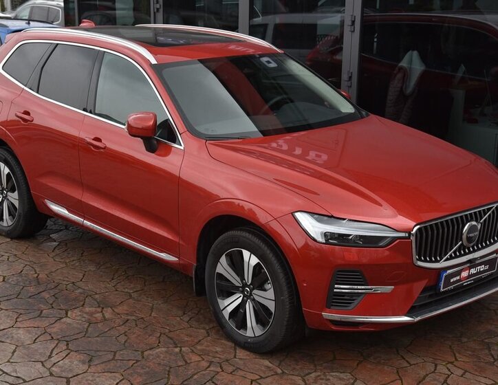Volvo XC60 SUV / Terénní 2,0 l 186 kw