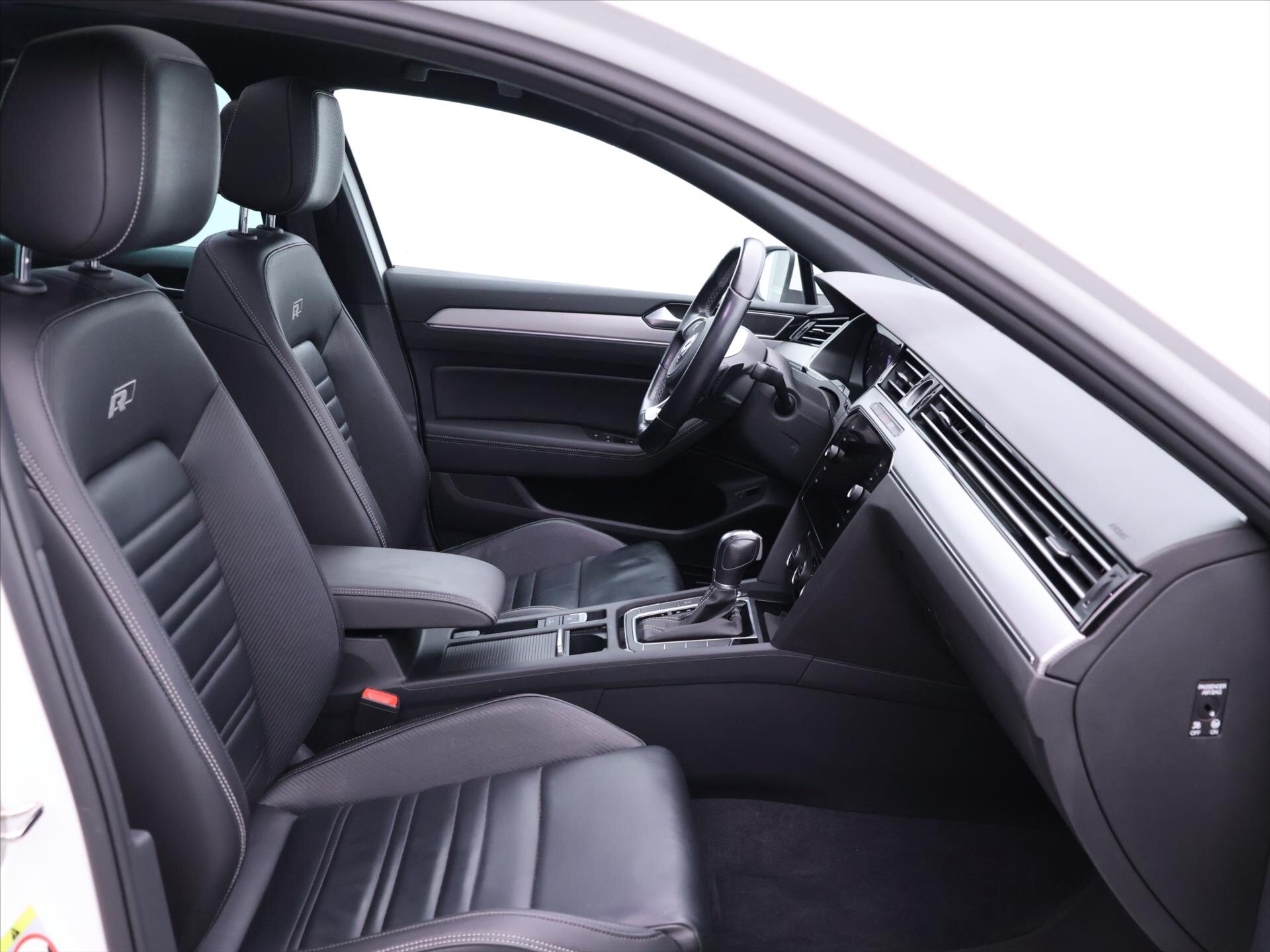 Volkswagen Passat Kombi 1,5 l 110 kw