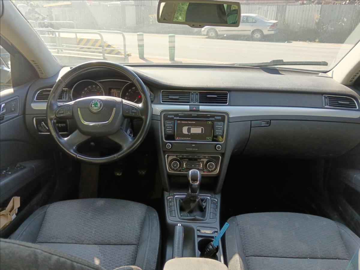 Škoda Superb