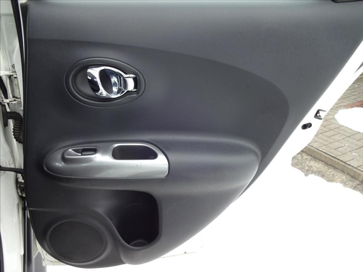 Nissan Juke Hatchback 1,6 l 86 kw