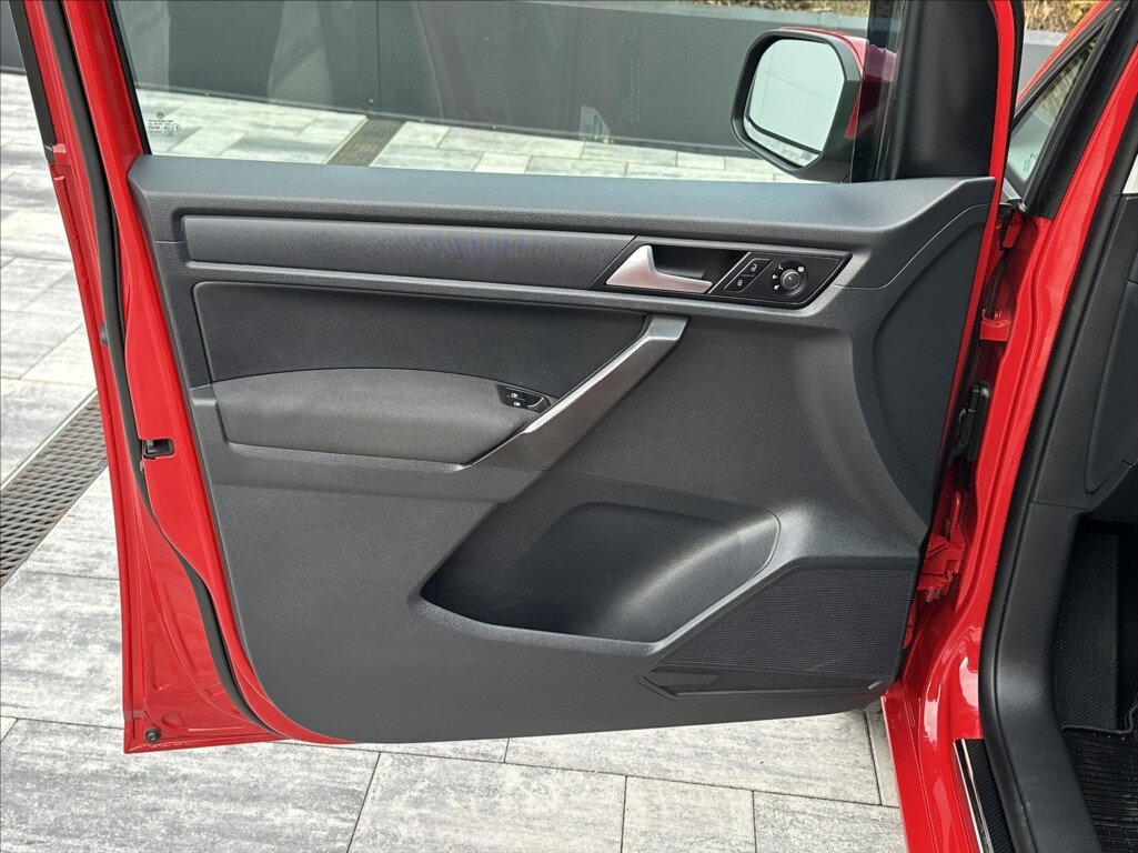 Volkswagen Caddy Kombi 2,0 l 75 kw