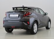 Toyota C-HR 5