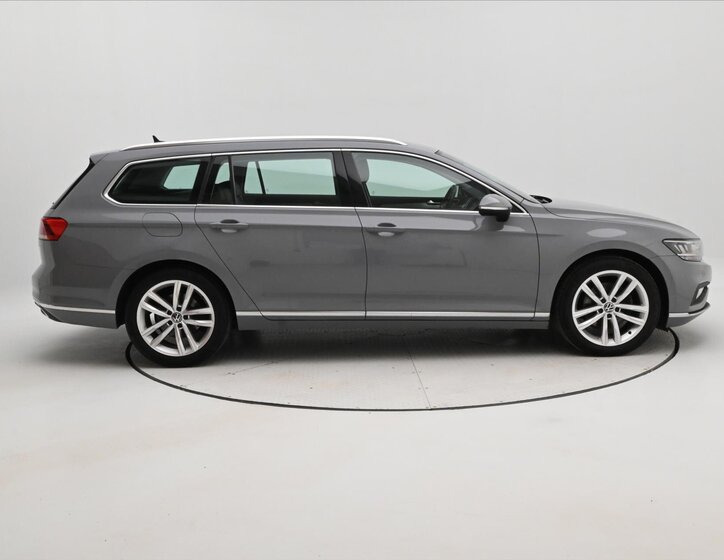 Volkswagen Passat Kombi 2,0 l 110 kw