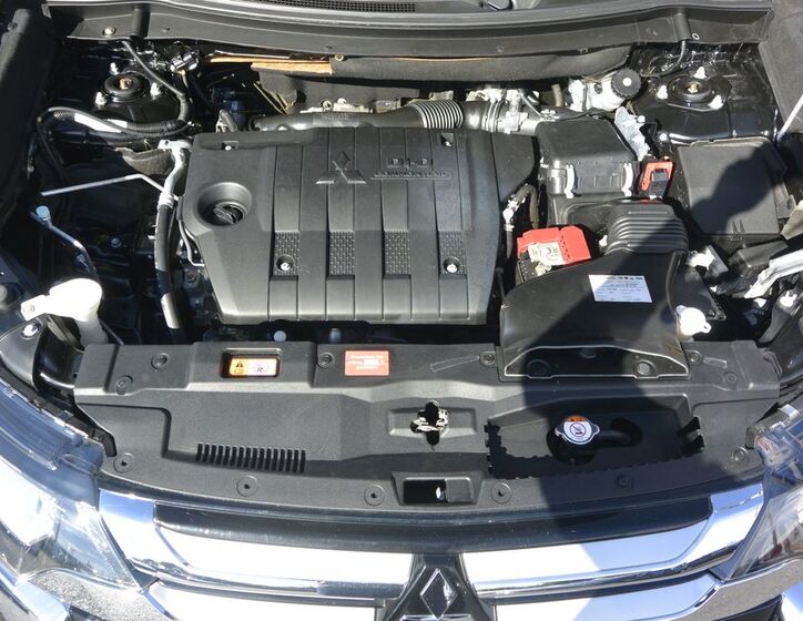 Mitsubishi Outlander 40