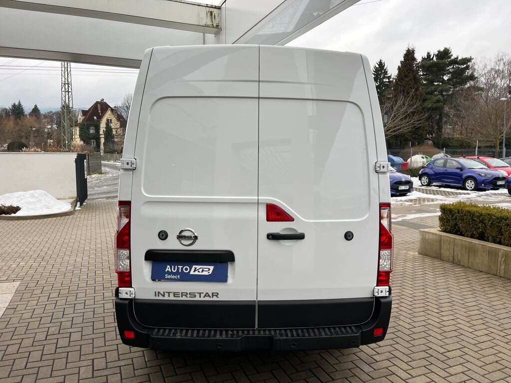 Nissan Interstar Skříň 2,3 l 100 kw