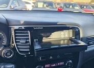 Mitsubishi Outlander SUV / Terénní 2,3 l 110 kw