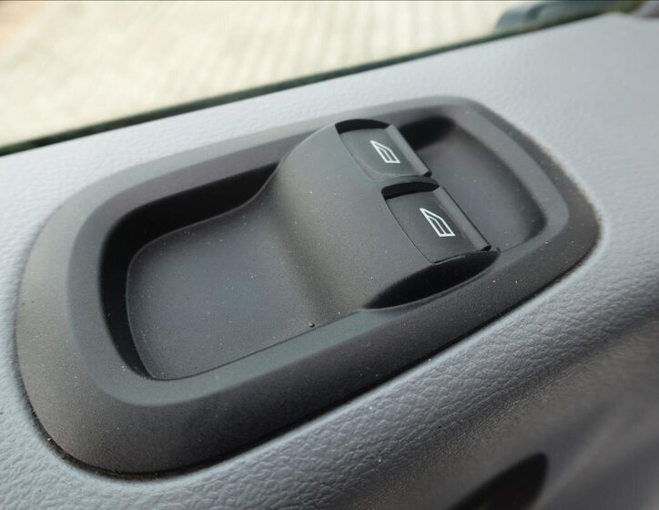 Ford Transit Ostatní 2,0 l 96 kw