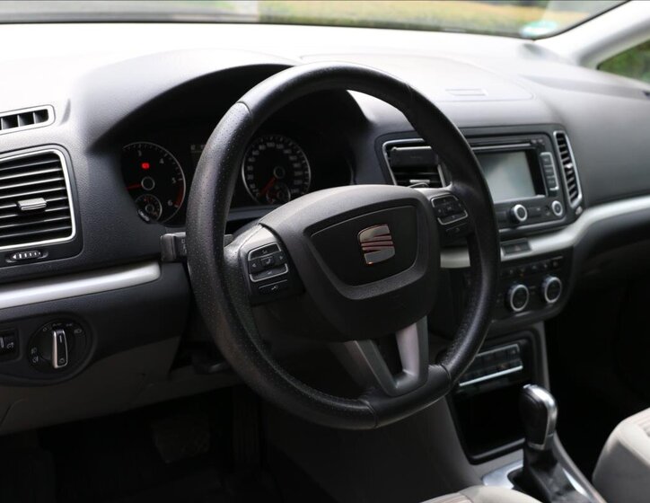 Seat Alhambra Kombi 2,0 l 103 kw