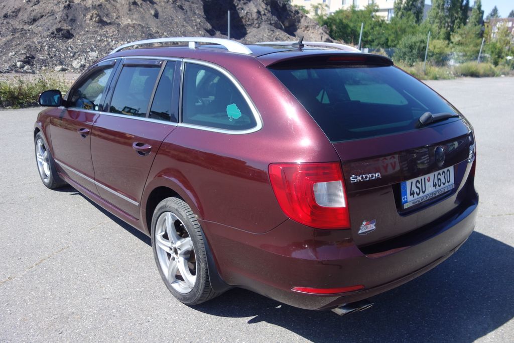 Škoda Superb