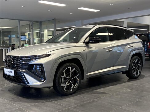 Hyundai Tucson SUV 1,6 l 176 kw