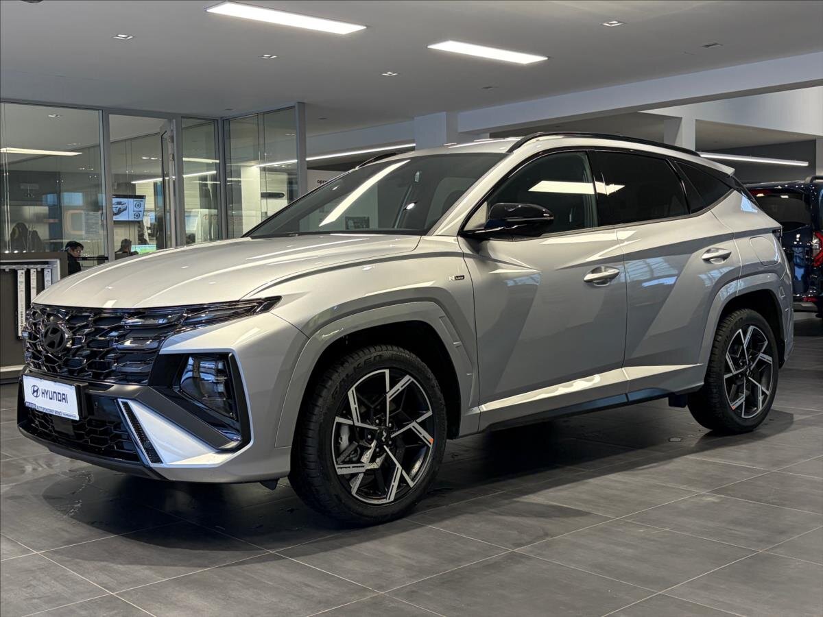 Hyundai Tucson SUV 1,6 l 176 kw