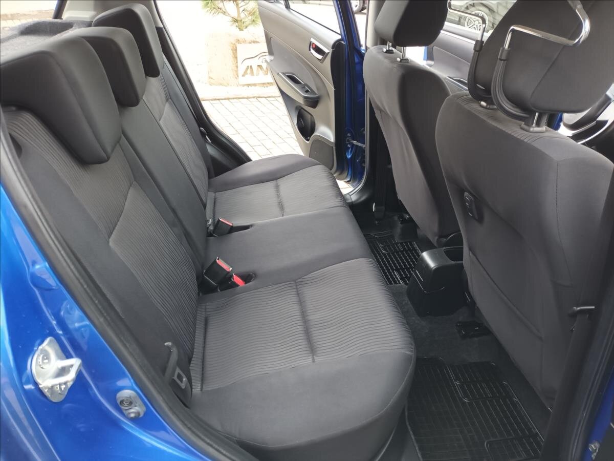 Suzuki Swift Hatchback 1,2 l 69 kw