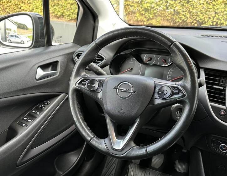 Opel Crossland X 21