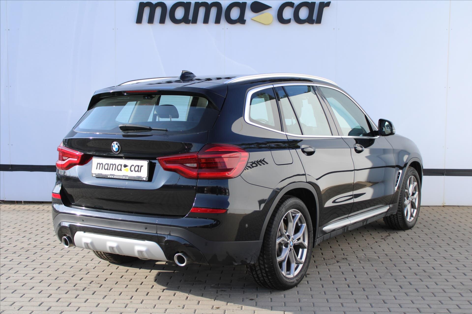 BMW X3 SUV / Terénní 2,0 l 140 kw