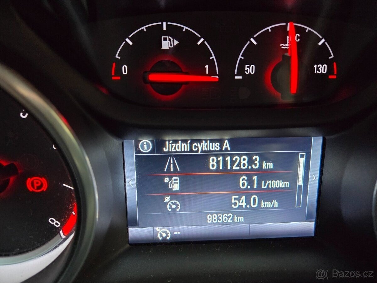 Opel Astra SUV / Terénní 0,0 92 kw