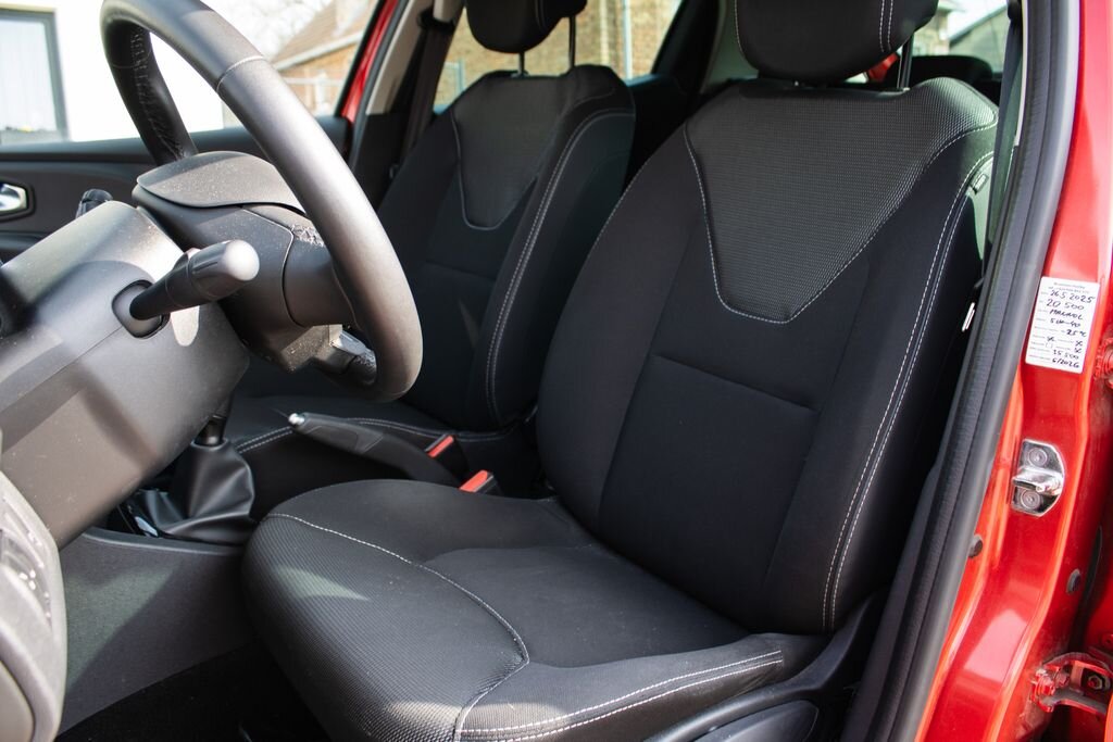 Renault Clio Hatchback 898,0 56 kw