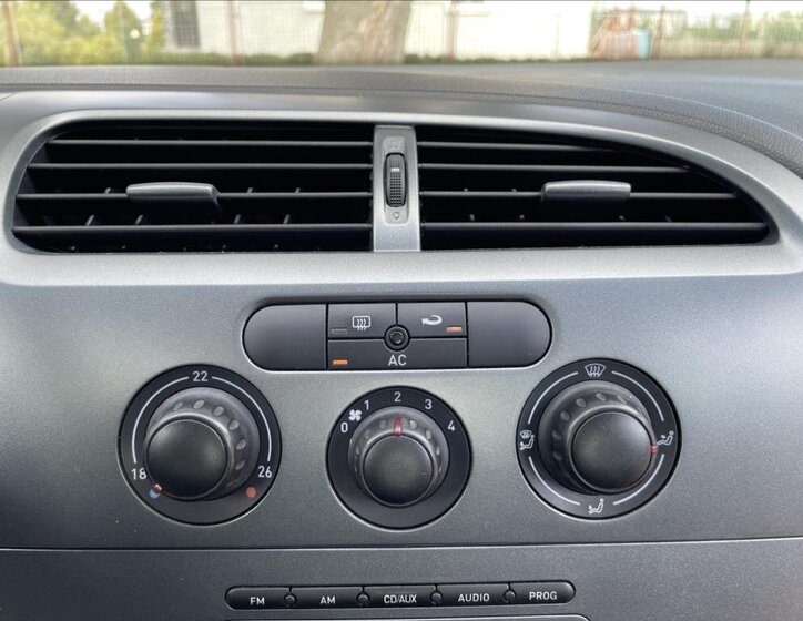 Seat Leon Hatchback 1,6 l 75 kw