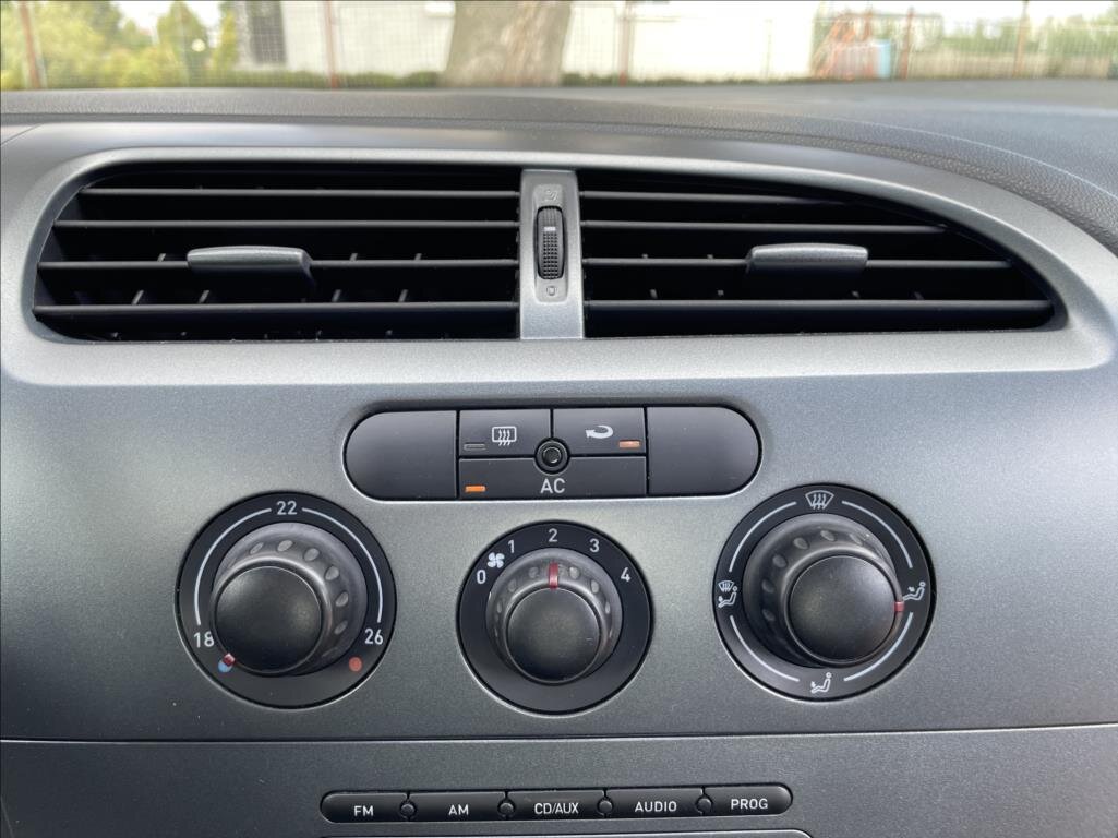 Seat Leon Hatchback 1,6 l 75 kw