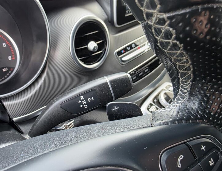 Mercedes-Benz Třídy V Kombi 2,1 l 140 kw