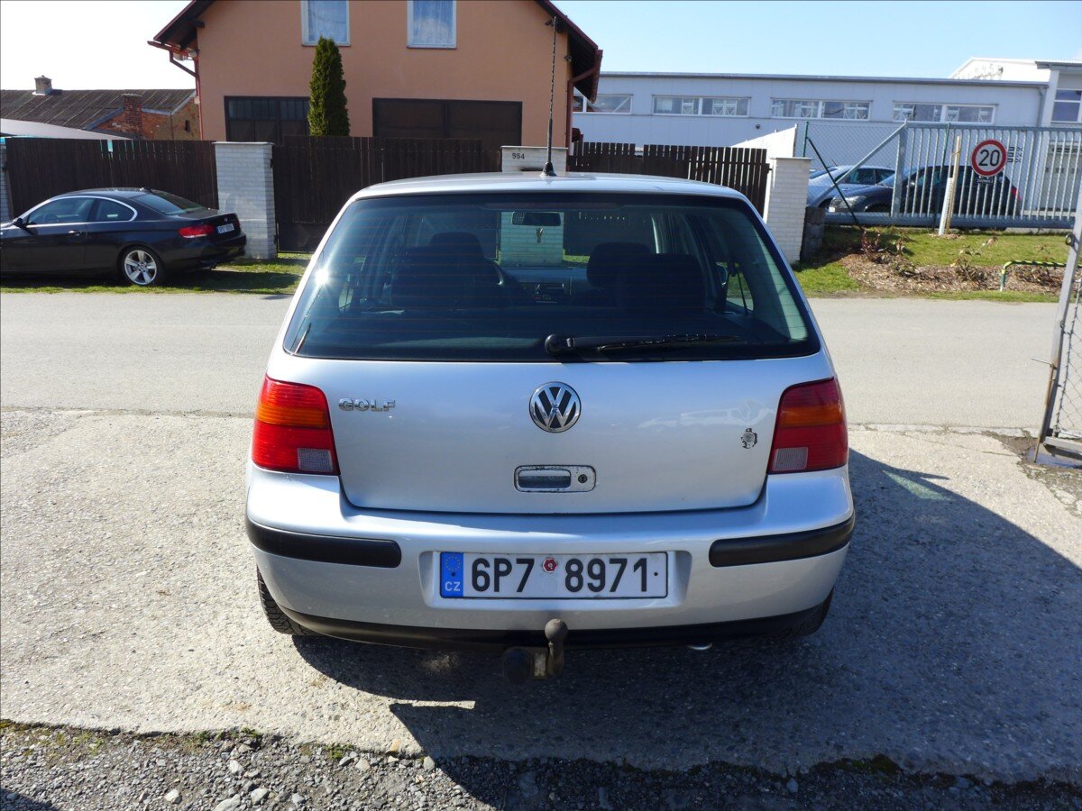 Volkswagen Golf Hatchback 1,9 l 74 kw