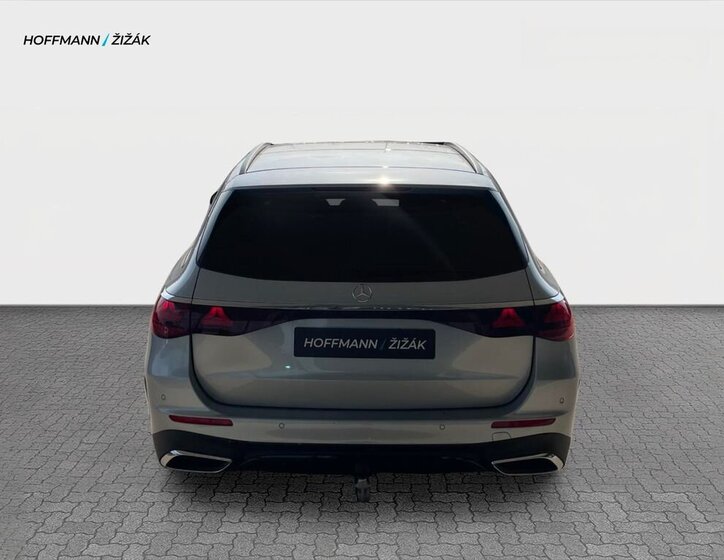 Mercedes-Benz Třídy E Kombi 2,0 l 145 kw