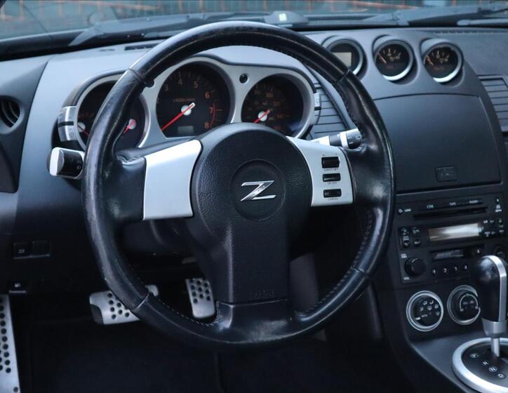 Nissan 350 Z 8