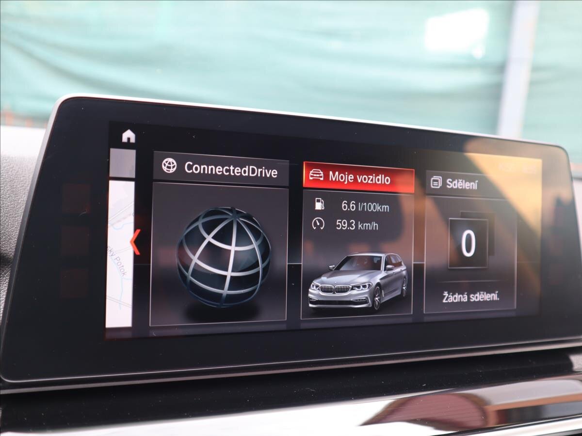 BMW Řada 5 Kombi 3,0 l 195 kw