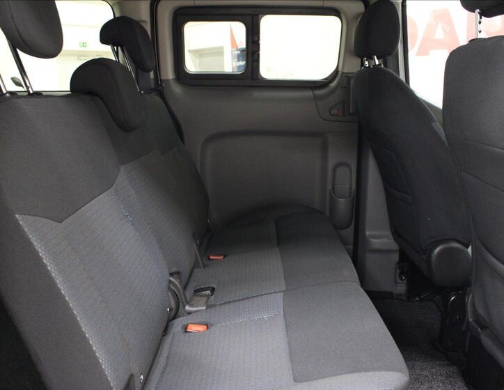 Nissan NV200 Kombi 1,5 l 81 kw