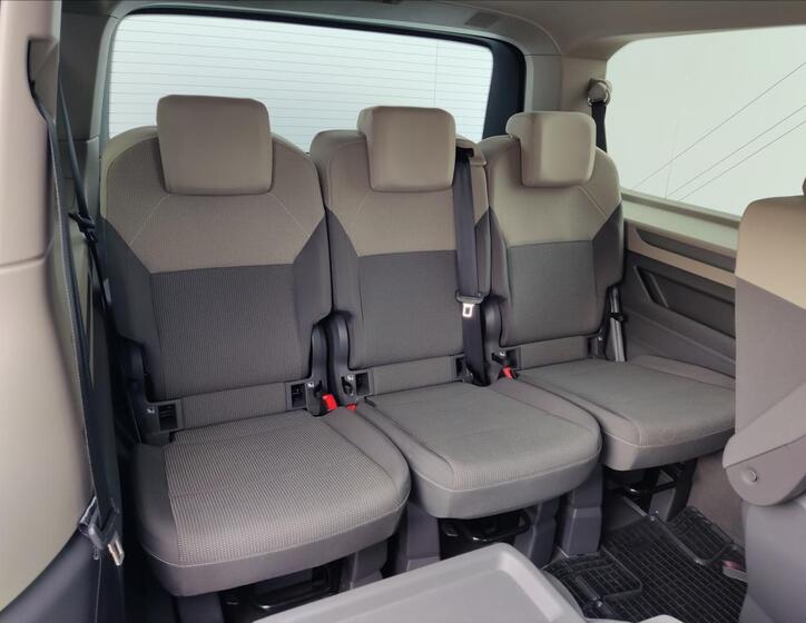 Volkswagen Multivan MPV 2,0 l 110 kw