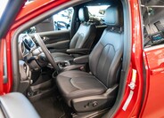 Chrysler Pacifica 15