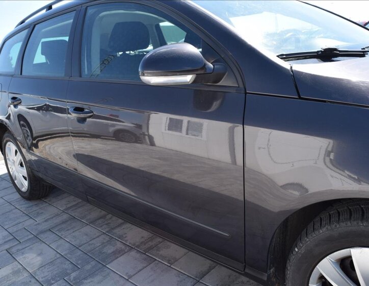 Volkswagen Passat Kombi 1,9 l 77 kw