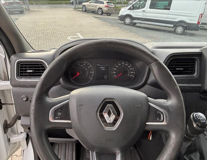 Renault Master 12