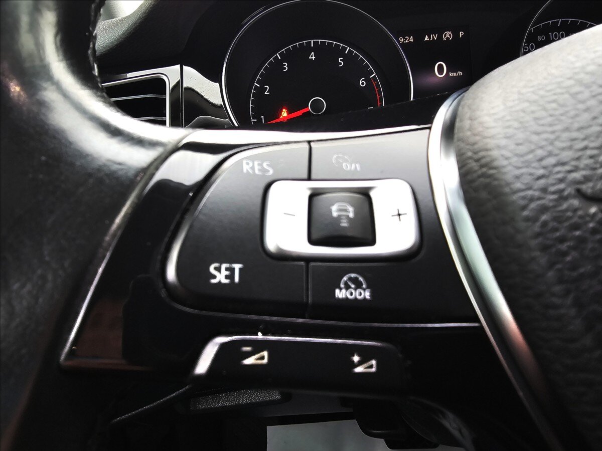 Volkswagen Golf Sportsvan Kombi 1,4 l 110 kw