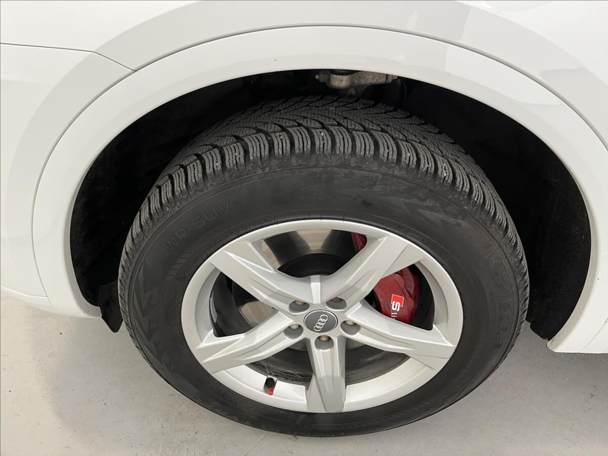 Audi Q5 SUV / Terénní 3,0 l 210 kw