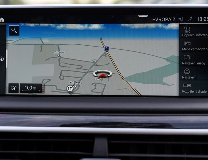 BMW Řada 7 Sedan / Limuzína 4,4 l 390 kw