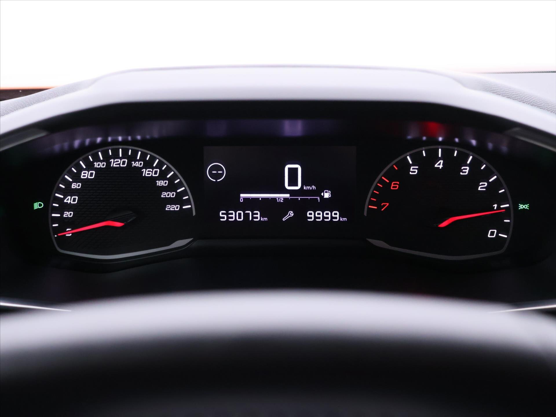 Peugeot 2008 SUV / Terénní 1,2 l 74 kw