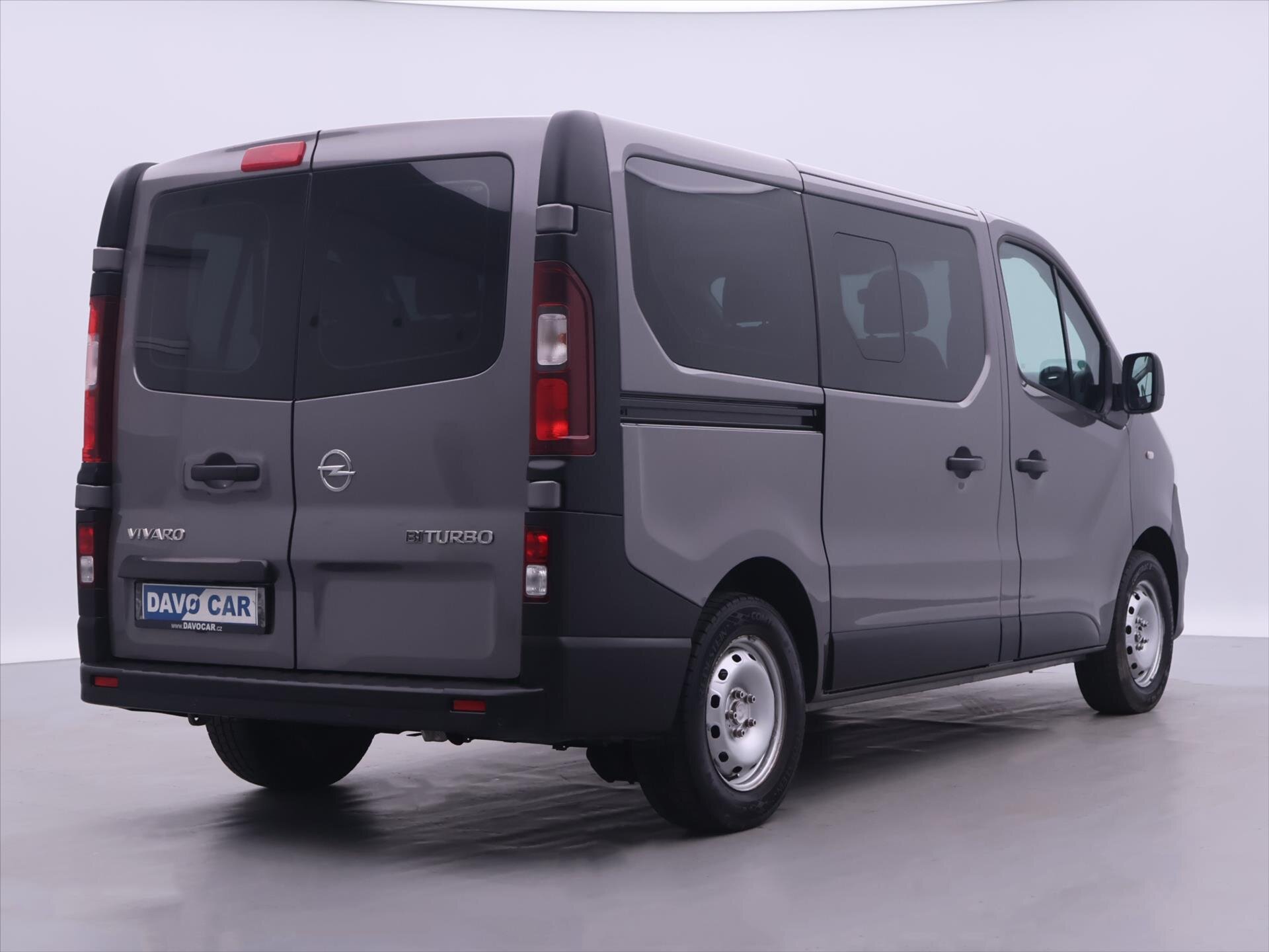 Opel Vivaro Kombi 1,6 l 92 kw