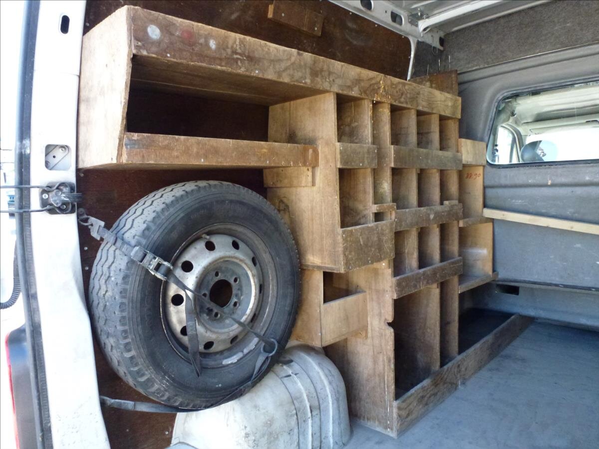 Renault Master Skříň 2,5 l 88 kw