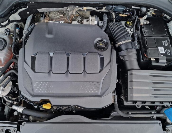 Škoda Octavia Kombi 2,0 l 85 kw