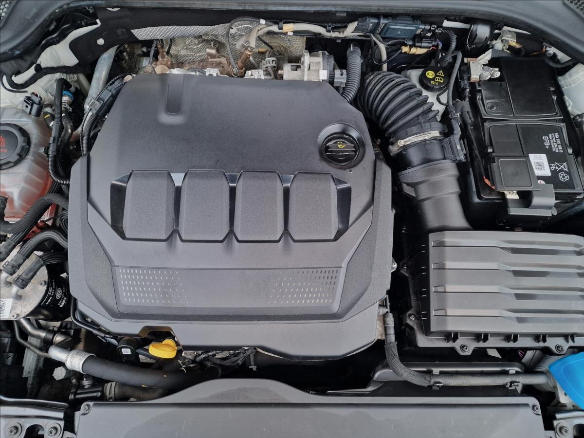 Škoda Octavia Kombi 2,0 l 85 kw