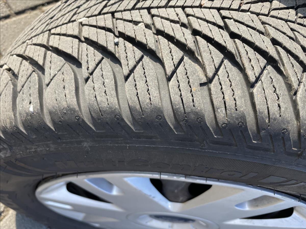 Ford Fusion Hatchback 1,4 l 59 kw