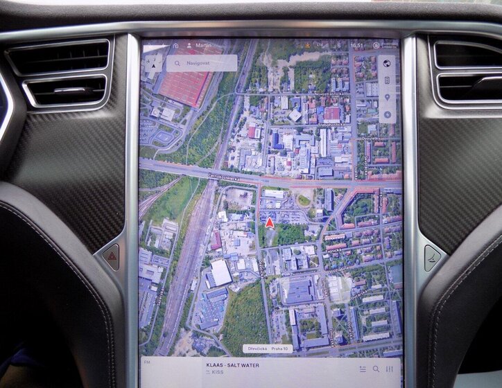 Tesla Model S Sedan / Limuzína 1,0 576 kw