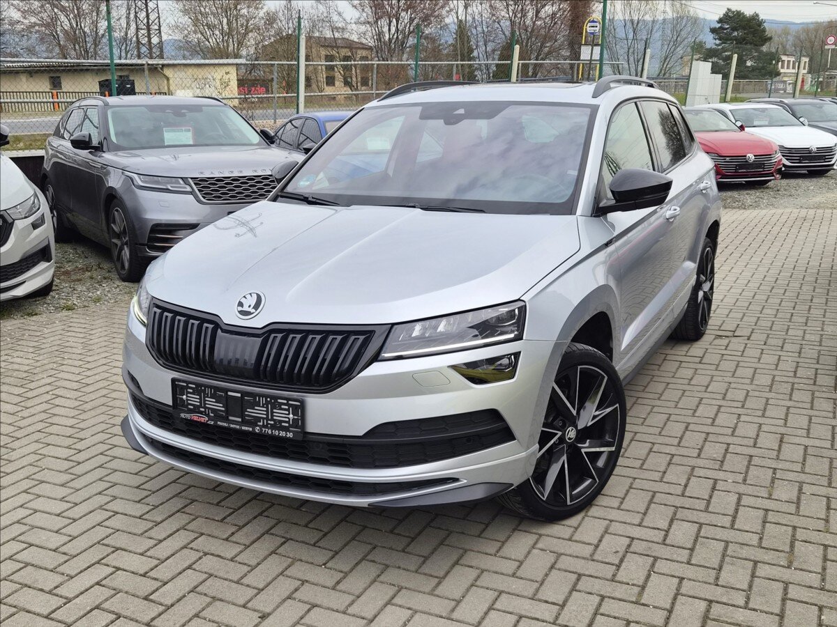 Škoda Karoq SUV / Terénní 1,5 l 110 kw