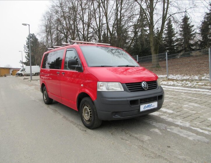 Volkswagen Transporter Ostatní 2,5 l 96 kw