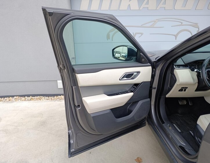 Land Rover Range Rover Velar SUV / Terénní 2,0 l 184 kw
