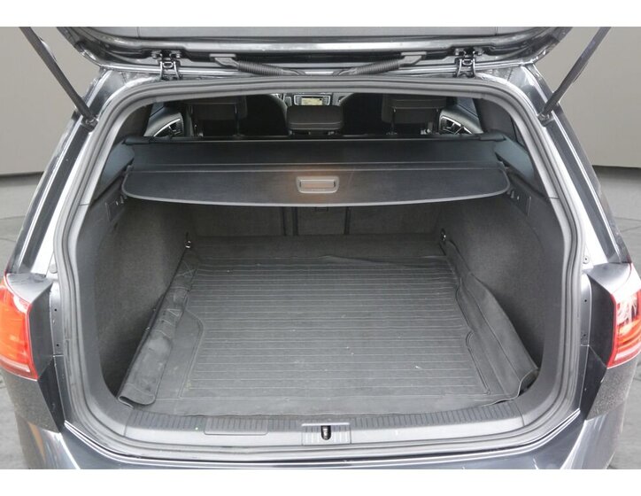 Volkswagen Golf Kombi 2,0 l 135 kw