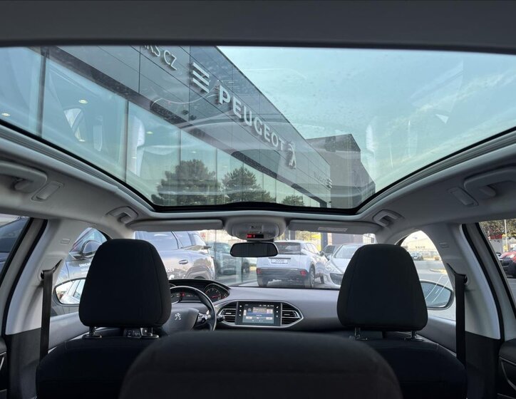 Peugeot 308 Kombi 1,6 l 88 kw