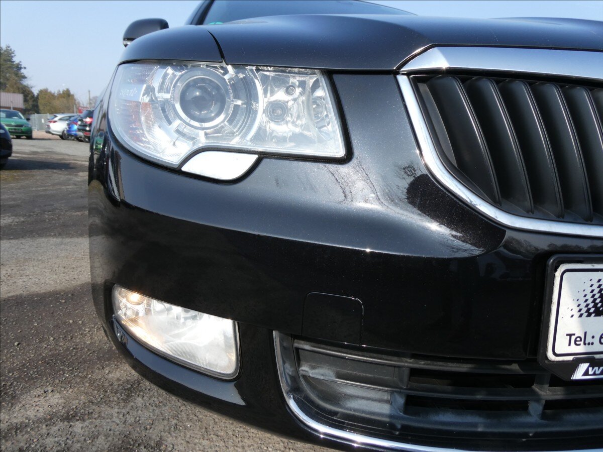 Škoda Superb Kombi 2,0 l 103 kw