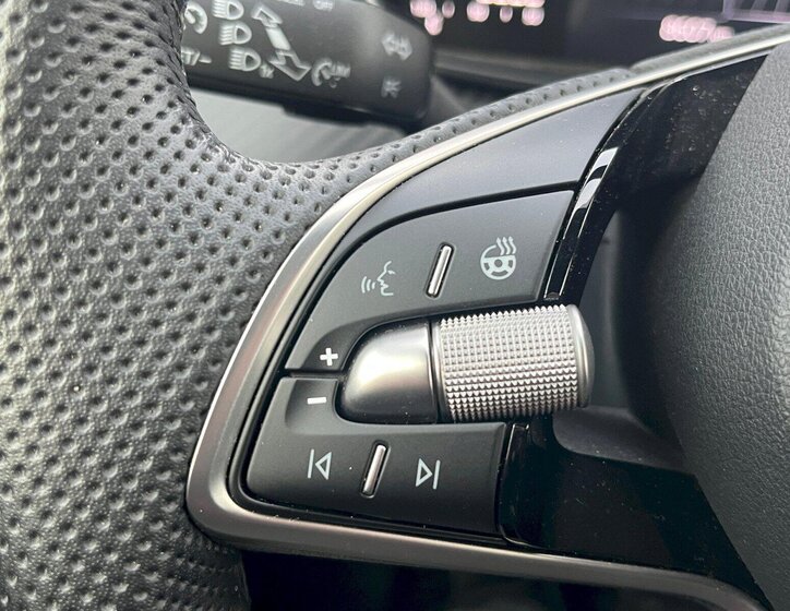 Škoda Scala Hatchback 1,0 l 85 kw