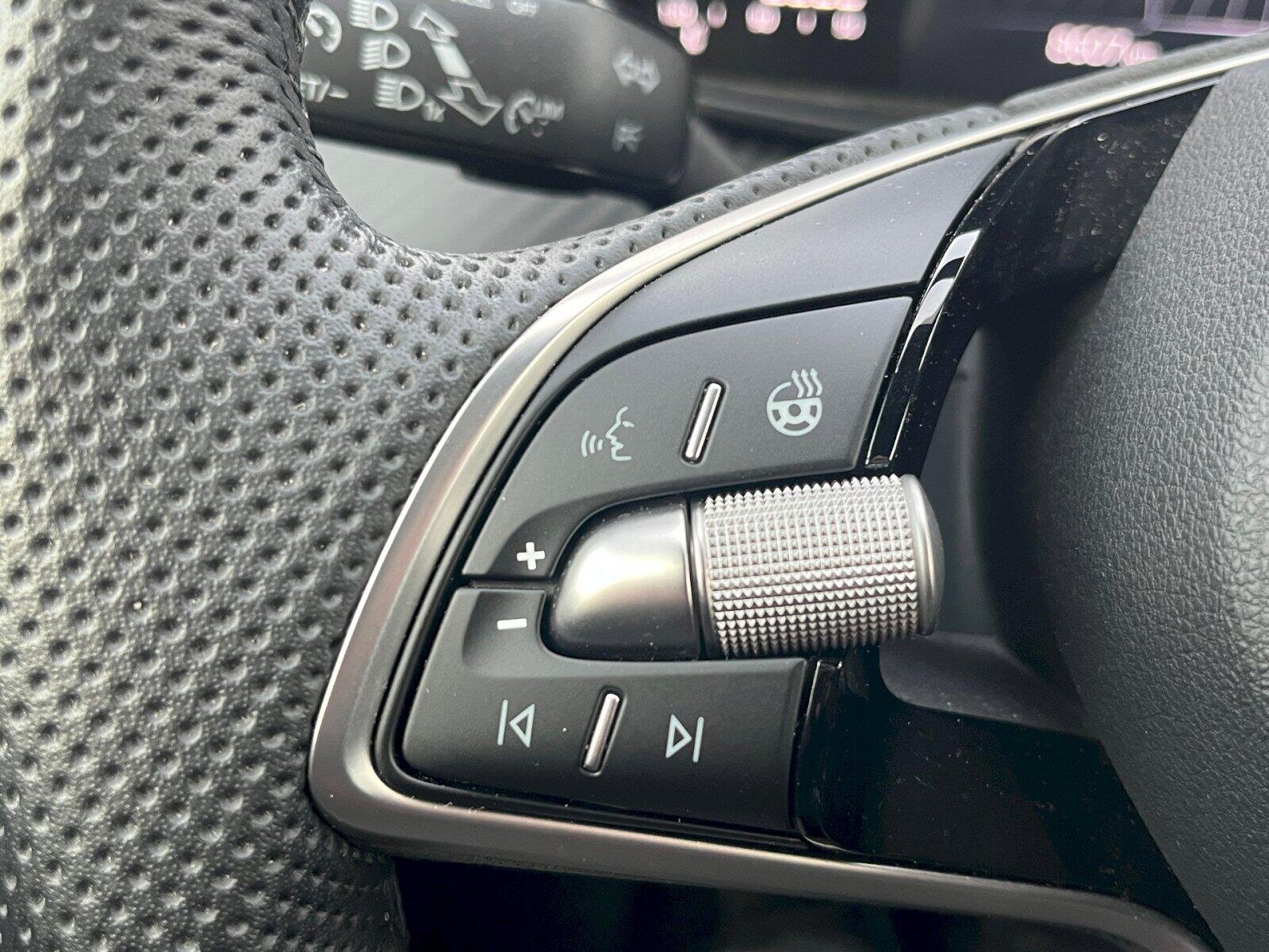 Škoda Scala Hatchback 1,0 l 85 kw